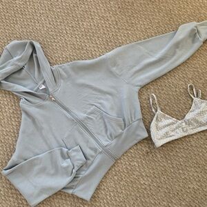 New Brandy Melville Bra size small NWT Gilly Hicks S hoodie sweatshirt